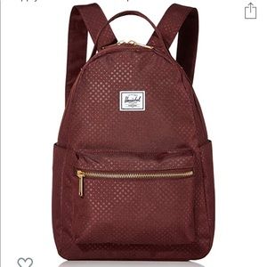 Meet your Posher, Carol